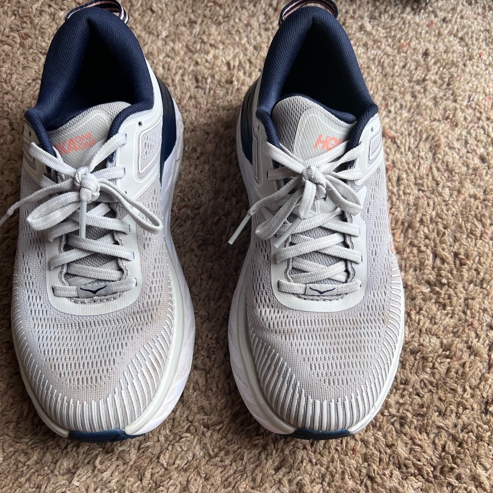 HOKA One 7.5